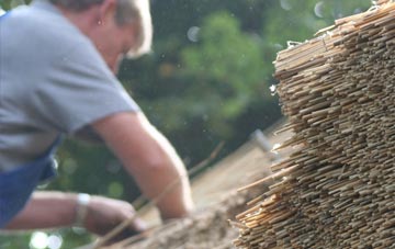 professional Cefn Brith thatchers